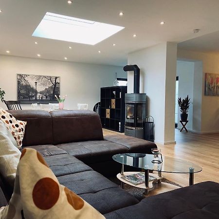 Ferienwohnung Tulpenweg Mit Kaminofen Haiger Esterno foto