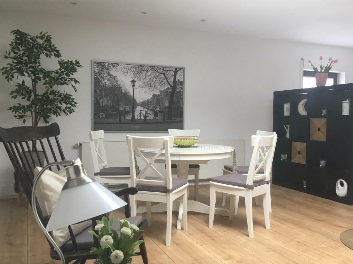 Ferienwohnung Tulpenweg Mit Kaminofen Haiger Esterno foto